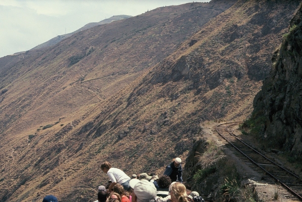 20_E23_01.JPG